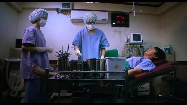 韩国重口味电影《莫比乌斯》，人性开出的恶之花！