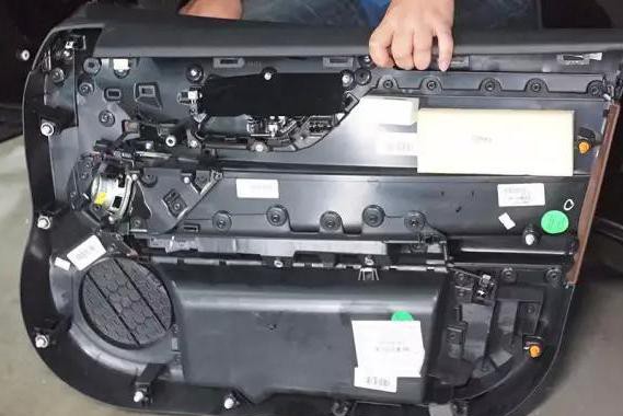 捷豹XFL内饰拆解，以及甲醛含量测试