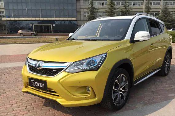 实拍｜宋EV300启动预售，补贴后预售价20万元