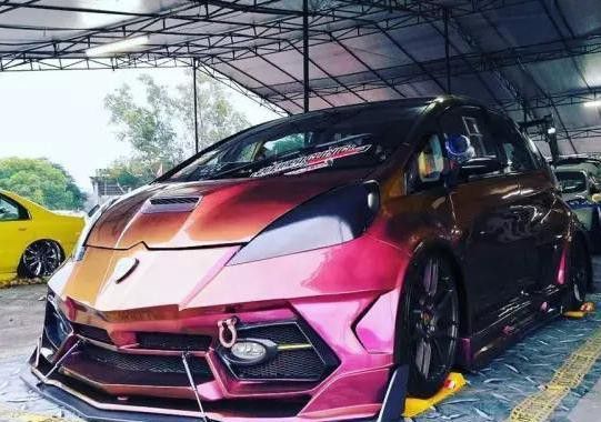 车主花重金，爆改本田飞度，实车竟比兰博基尼还帅！