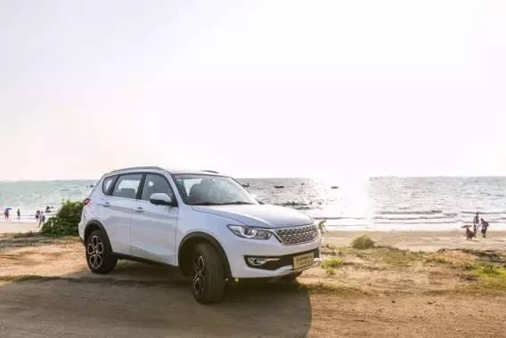 10.1寸超大屏幕 搭1.6L发动机+CVT变速箱 只要7万