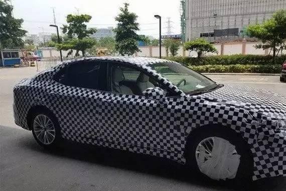 神车凯美瑞怎么了，学迈腾一味偷工减料压缩成本