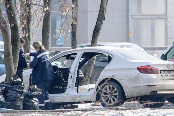 宝马豪车被盗后找回，女车主却坚称不是自己的车