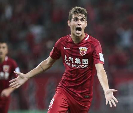 上海上港造超级逆转,上海三打一围剿恒大