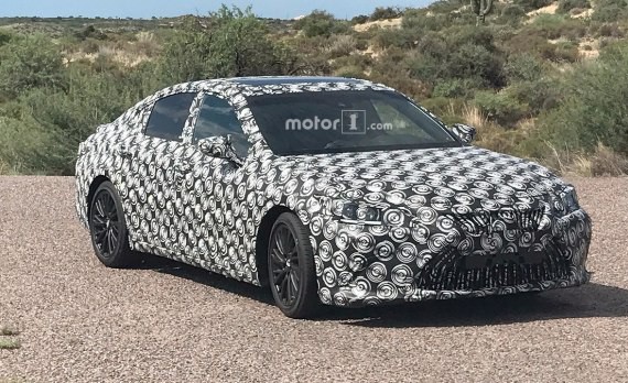 基于TNGA平台打造 全新雷克萨斯ES谍照曝光