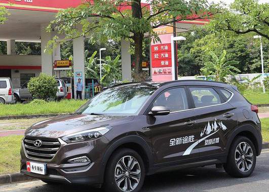 大家买这台SUV是因为漂亮，却不知TA油耗也这么低