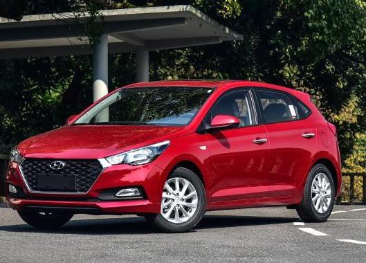 比飞度大两号，再次刷新合资两厢车性价比