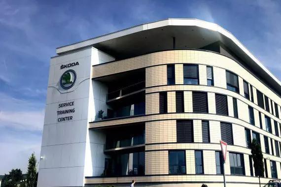 百年传承与变革，参观斯柯达博物馆和工厂