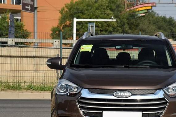 7万买这几款SUV，雨天不怕滑，倒车不怕刮！