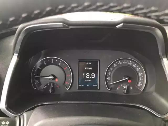 最强自主高端SUV?2.0T发动机配7速双离合 8月