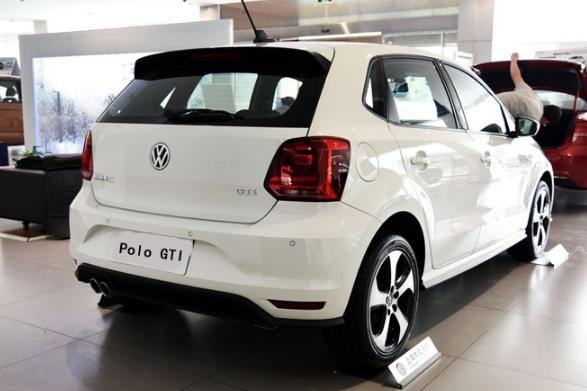 德系最便宜小钢炮敢调戏奥迪,15万搞定