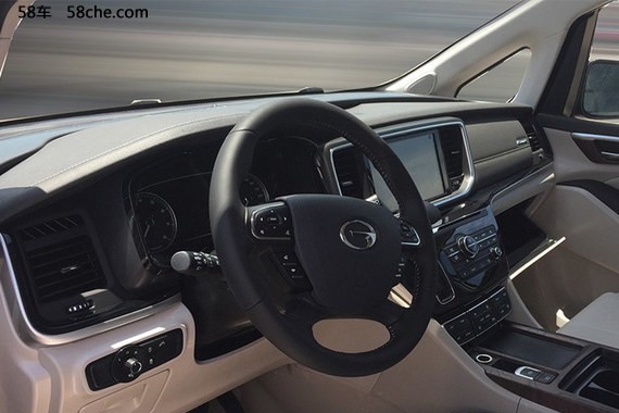 广汽传祺GM8内饰细节曝光 12月正式上市
