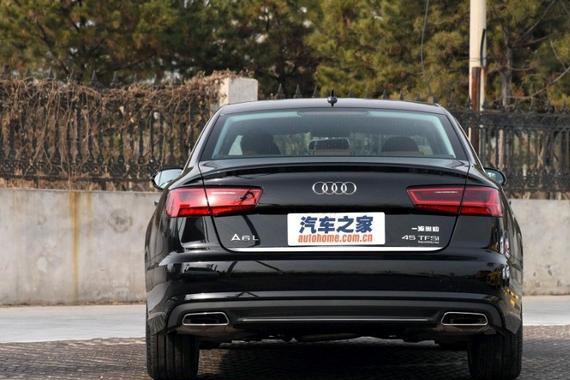 以前a6大哥开的a8,二哥奔驰e刚刚换宝马7都有开过