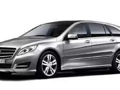 地球上最快的MPV，60万售价200万逼格，混到要停产