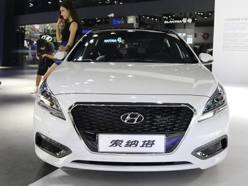 媲美雅阁和天籁的索纳塔，降2.5万还赶不上吉利博瑞