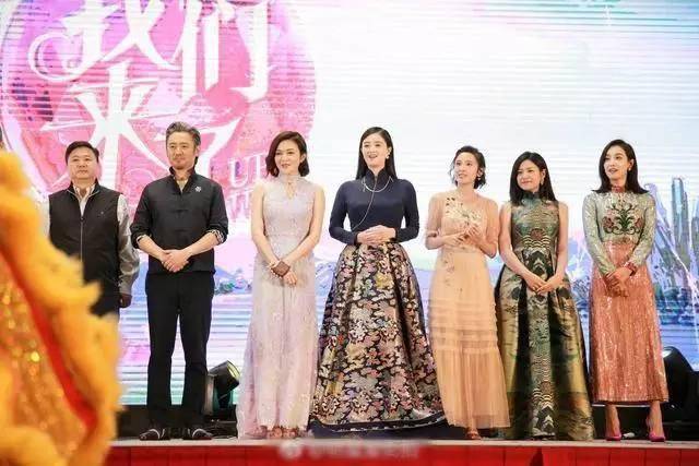 《我们来了2》关之琳脸都垮掉了！镜头少的可怜还一脸不屑 汪涵都拿她没办法 - 1