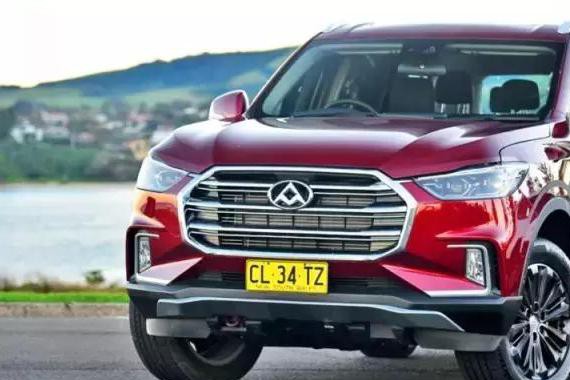 50万的车身18万身价 还可接受定制 三种座椅布局