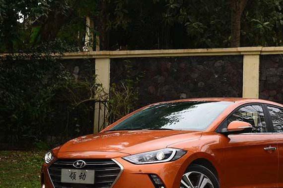 20万的安全配置10万的价格现在还优惠2万