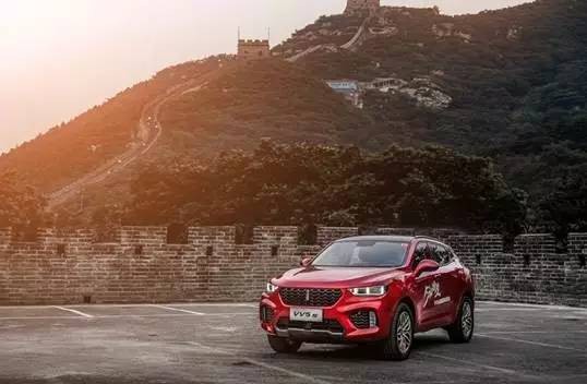 越级存在的“豹”力美学 长城WEY VV5s的豪华走心了