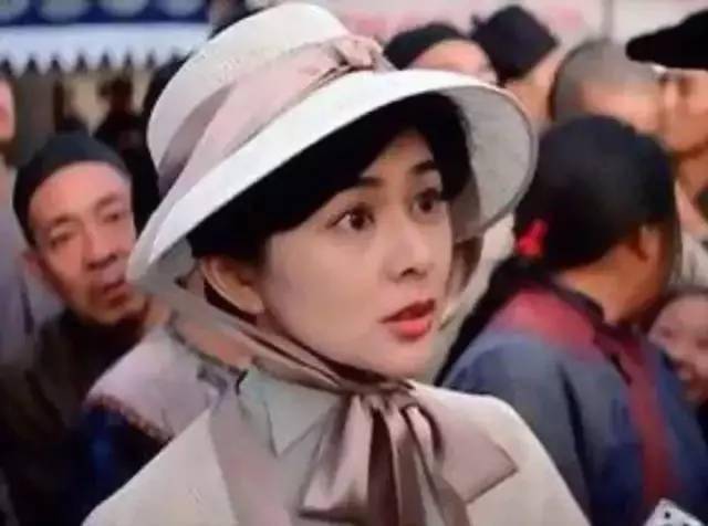 《我们来了2》关之琳脸都垮掉了！镜头少的可怜还一脸不屑 汪涵都拿她没办法 - 23