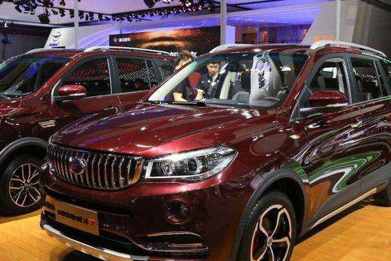 众泰躲在宝马后哭了, 国产宝马X5自动挡上市才8万