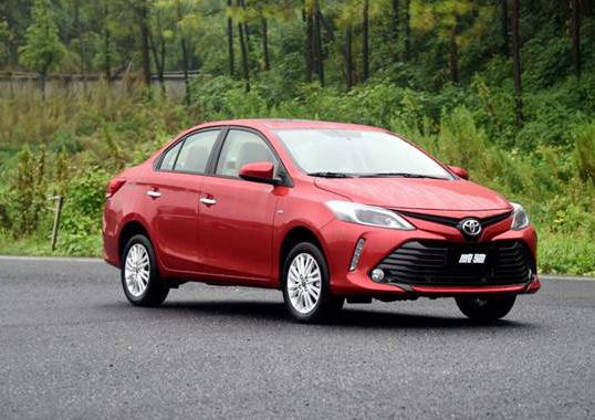 11万以内想要省油，好看，耐开，买什么车最好？