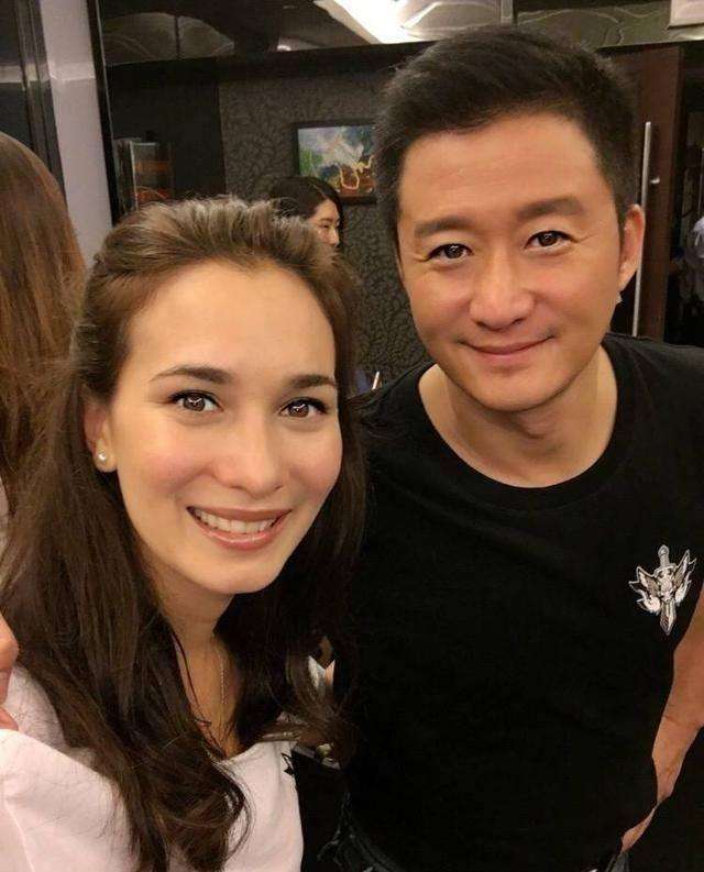 临时加价失去大火的机会徐嘉雯一定很后悔,一定程度上也说明了她目光