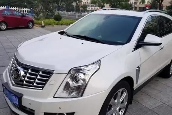 凯迪拉克中控屏无端炸裂，厂家各种推诿置之不理