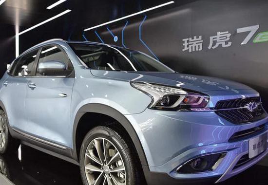 瑞虎7遇见传祺GS4，论颜值和性价，不如舒适和配置