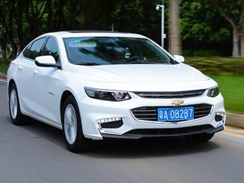 雅阁天籁凯美瑞？高性价比中型车怎不看这款值得买不