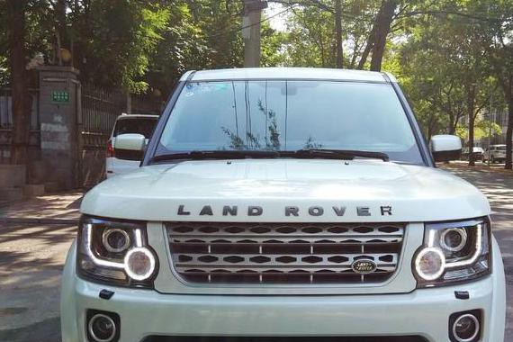 不到30万买二手路虎发现4代，打开车门却发现是3代！