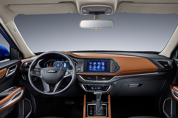 众泰T300内饰官图曝光 将于8月22日上市