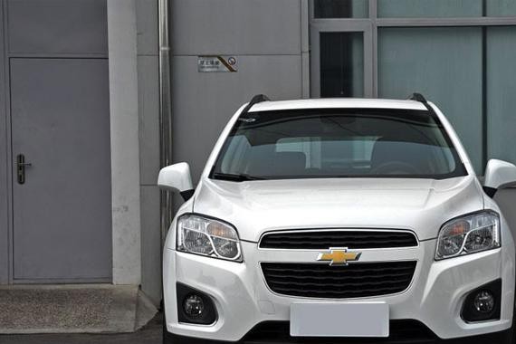 ESP、座椅钢板、劣质轮胎 车企把减配都玩出花来了