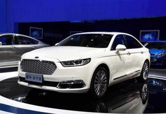 车长5米, 轴距3米, 动力带T马力329, 这好车才卖19W