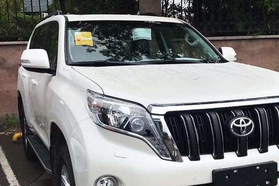 就看重皮实耐用跑工地！奥迪Q7车主提丰田普拉多3.5