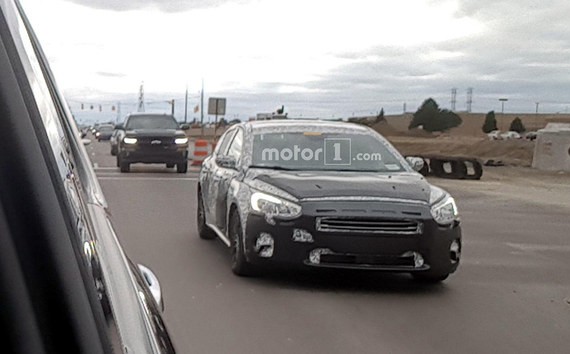 曝福特新福克斯五门版谍照 内外均获升级