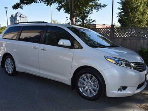 17款丰田塞纳四区顶配 超高配置豪华MPV