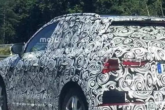 全新奥迪Q3路试谍照曝光 未来连它都要加长卖