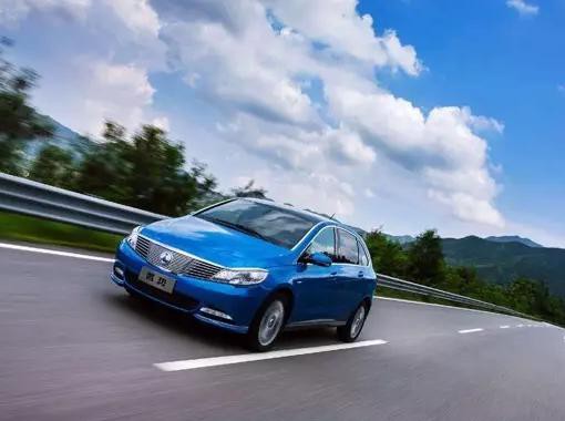 在腾势的身上，我们看到了电动汽车应该有的样子！