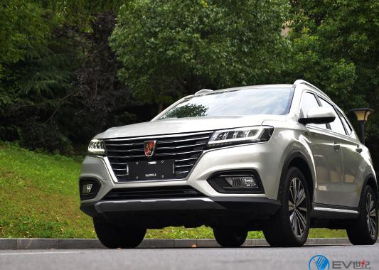 别再等沪牌了，这款免拍牌的SUV吊打30万内一切对手