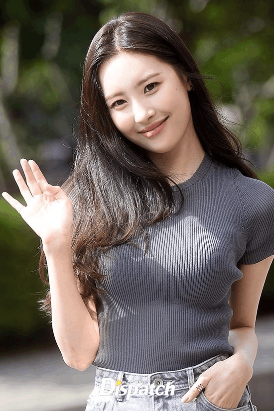 a内衣内衣前情趣宣美展丰满上围女孩酒店若隐若现的成员龙江黑色图片
