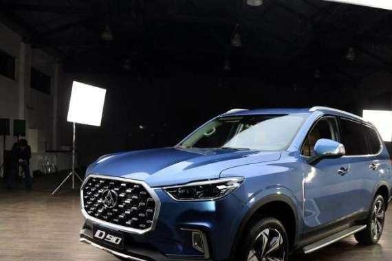 2.0T动力还配全景天窗, 尺寸超汉兰达,霸气不输路虎