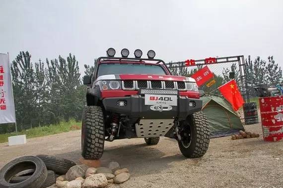 战狼2实车助阵？BJ40和BJ80特别版正式上市