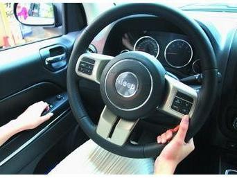 选车时你会看重方向盘吗？哪种手感好？哪种操控好？