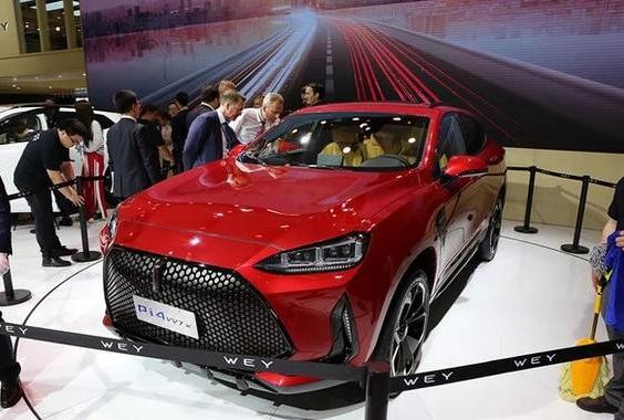 长城厉害直接抢人家的设计师，制作出款比x6还帅车