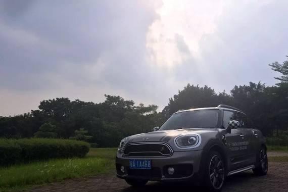 听说新一代MINI COUNTRYMAN变大了 成了我的真爱