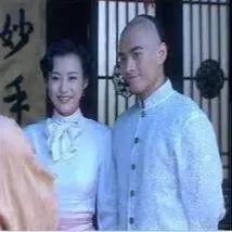 她是薛之谦前女友，和“萌大统领”闪婚，如今一家四口幸福满满（组图） - 17