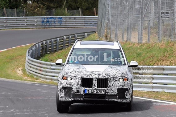 宝马X7概念车将9月12日亮相 搭燃料电池