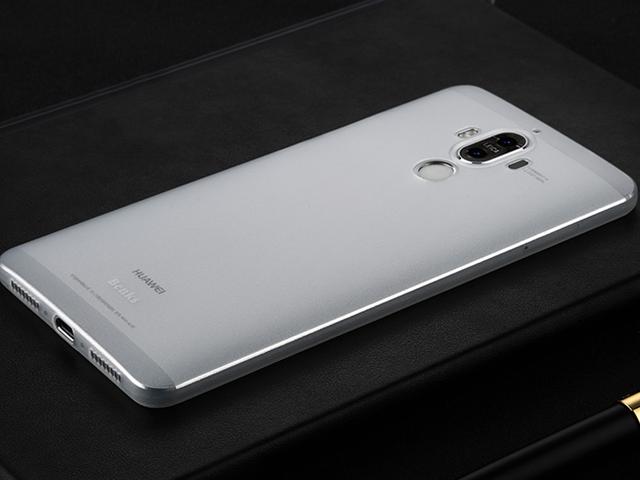 华为mate9一夜跌破三千元,搭配这款手机壳更高端