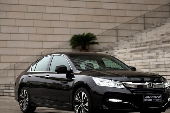 沃德十佳，这车跑一公里才2毛钱，20万买来也是赚